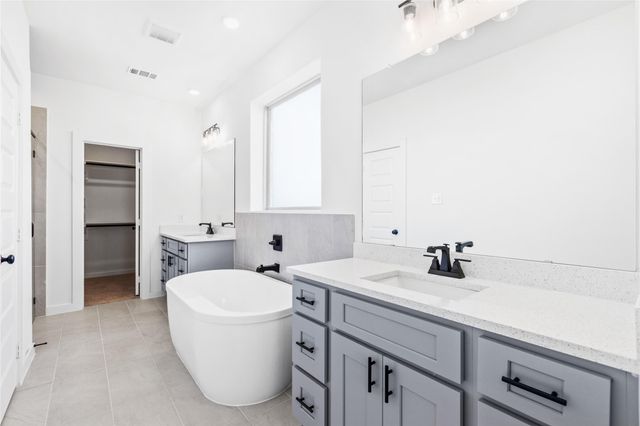 404 Kendall Crest Drive, Alvin, TX 77511