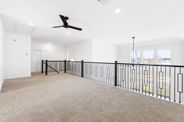 404 Kendall Crest Drive, Alvin, TX 77511