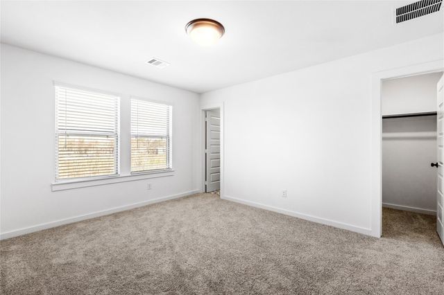 404 Kendall Crest Drive, Alvin, TX 77511