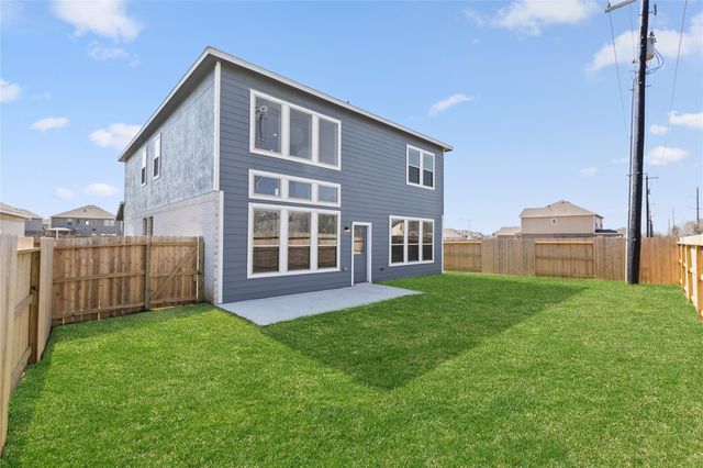 404 Kendall Crest Drive, Alvin, TX 77511