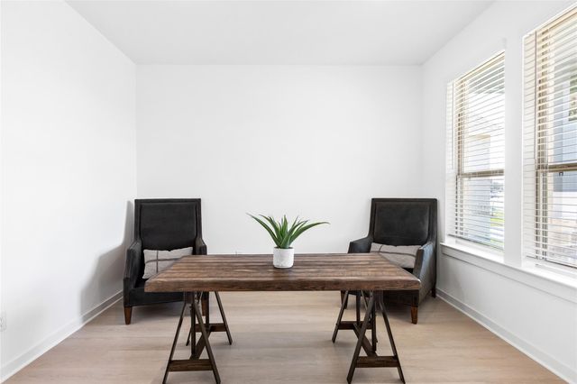 404 Kendall Crest Drive, Alvin, TX 77511