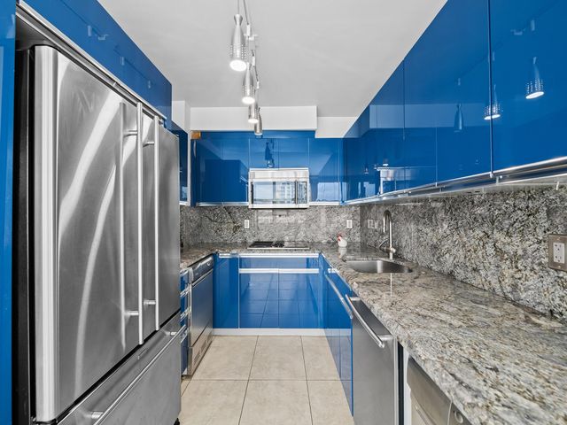 345 N Fort Lauderdale Beach Blvd 801, Fort Lauderdale, FL 33304