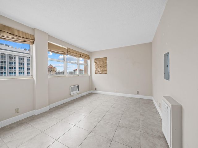 345 N Fort Lauderdale Beach Blvd 801, Fort Lauderdale, FL 33304