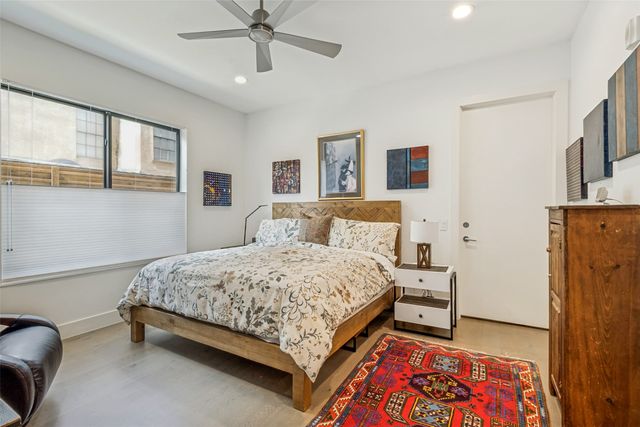 3923 Cole Avenue 102, Dallas, TX 75204
