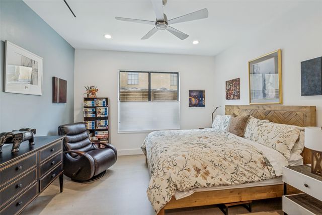 3923 Cole Avenue 102, Dallas, TX 75204
