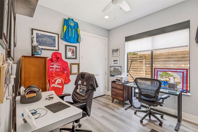 3923 Cole Avenue 102, Dallas, TX 75204