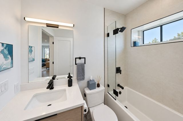 322 Bunker Hill St 3, Boston, MA 02129