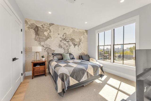 322 Bunker Hill St 3, Boston, MA 02129