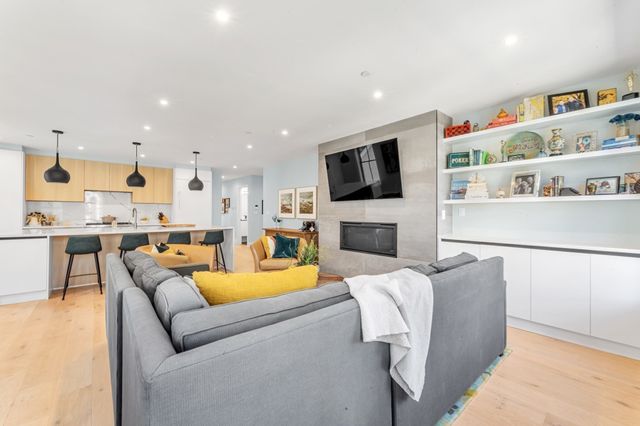 322 Bunker Hill St 3, Boston, MA 02129