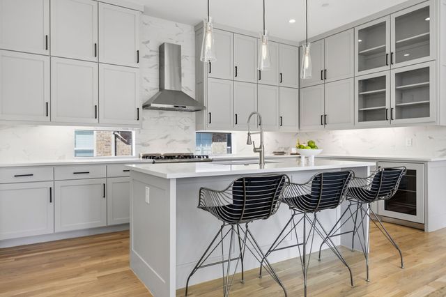 2719 Reagan Street 104, Dallas, TX 75219