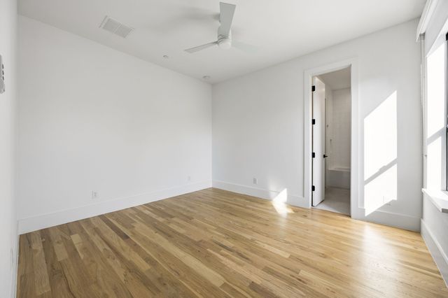 2719 Reagan Street 104, Dallas, TX 75219