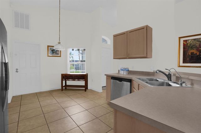 102 SAFFRON WAY, Kissimmee, FL 34758
