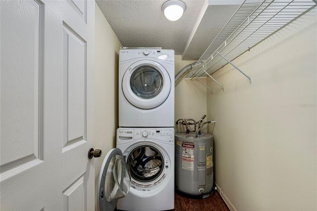 7001 PLACE DE LA PAIX 2A, South Pasadena, FL 33707