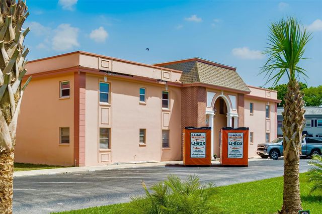 7001 PLACE DE LA PAIX 2A, South Pasadena, FL 33707