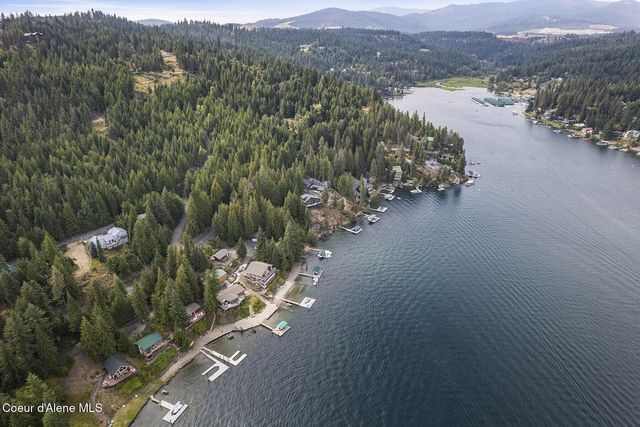 19820 S Alcan Rd, Coeur D'alene, ID 83814