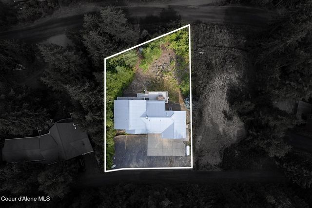 19820 S Alcan Rd, Coeur D'alene, ID 83814
