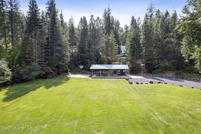 19820 S Alcan Rd, Coeur D'alene, ID 83814