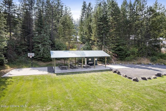 19820 S Alcan Rd, Coeur D'alene, ID 83814