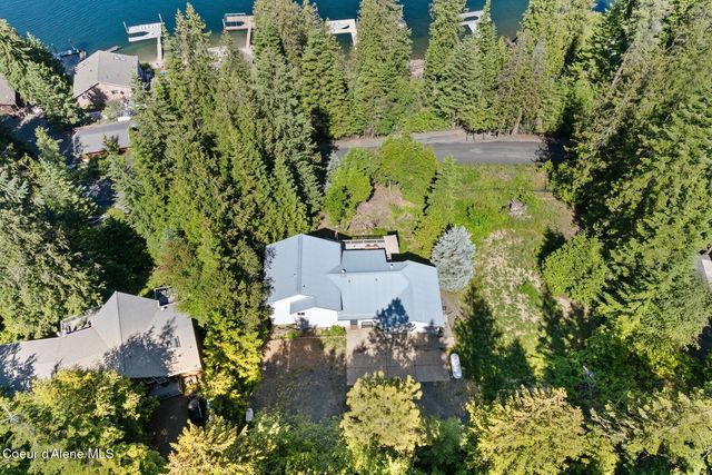 19820 S Alcan Rd, Coeur D'alene, ID 83814