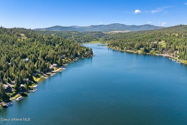 19820 S Alcan Rd, Coeur D'alene, ID 83814