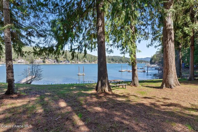19820 S Alcan Rd, Coeur D'alene, ID 83814