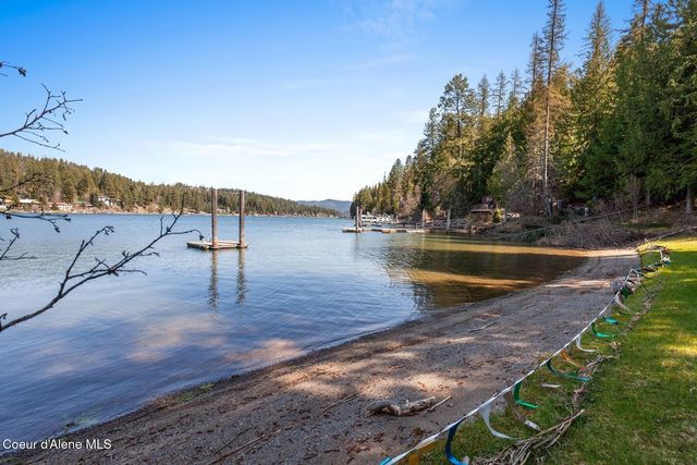 19820 S Alcan Rd, Coeur D'alene, ID 83814