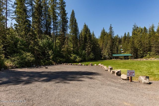 19820 S Alcan Rd, Coeur D'alene, ID 83814