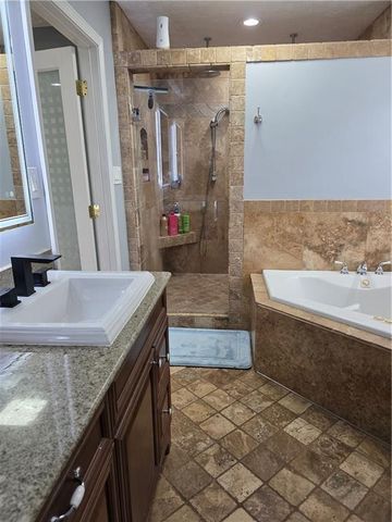 1005 Creek Run Place, Temple, GA 30179