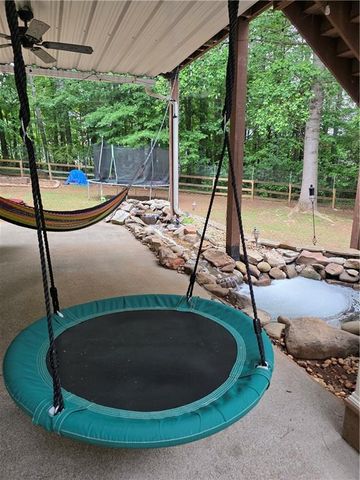 1005 Creek Run Place, Temple, GA 30179