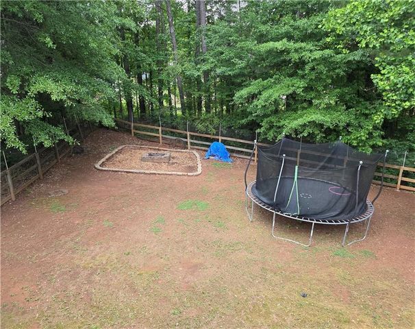 1005 Creek Run Place, Temple, GA 30179