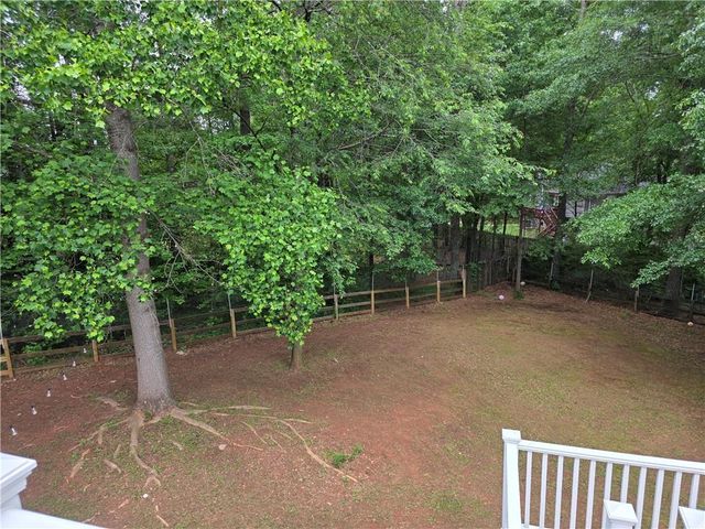 1005 Creek Run Place, Temple, GA 30179