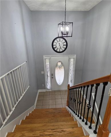 1005 Creek Run Place, Temple, GA 30179