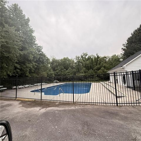 1005 Creek Run Place, Temple, GA 30179