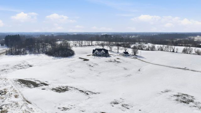 2191 W Baseline Road, Albion, IN 46701