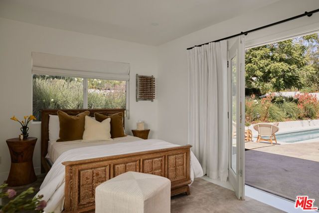 867 Berkeley Street, Santa Monica, CA 90403