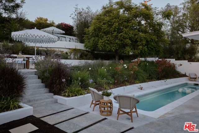 867 Berkeley Street, Santa Monica, CA 90403