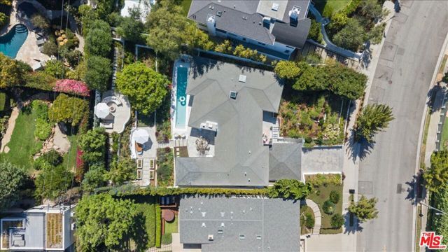 867 Berkeley Street, Santa Monica, CA 90403