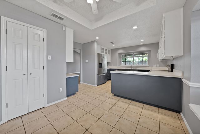 105 Arthur Drive, Kennedale, TX 76060