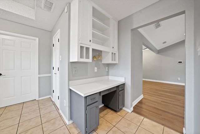 105 Arthur Drive, Kennedale, TX 76060