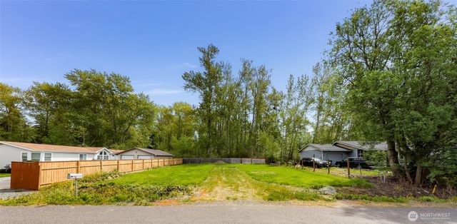 7050 Helweg Lane, Blaine, WA 98230