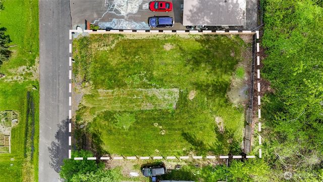 7050 Helweg Lane, Blaine, WA 98230