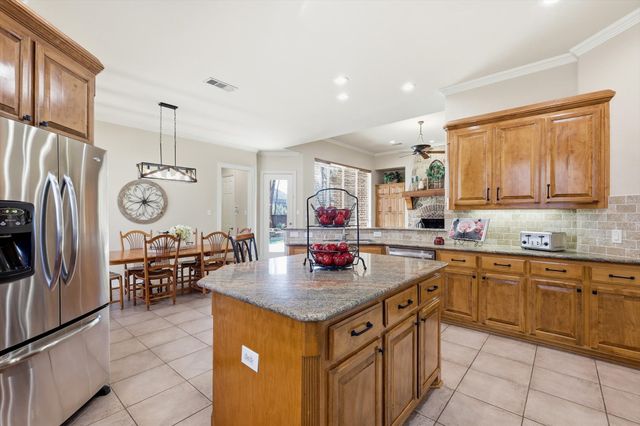 4629 Manor Way, Flower Mound, TX 75028