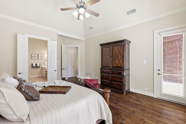 4629 Manor Way, Flower Mound, TX 75028