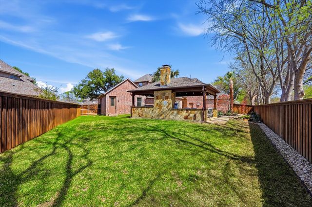 4629 Manor Way, Flower Mound, TX 75028