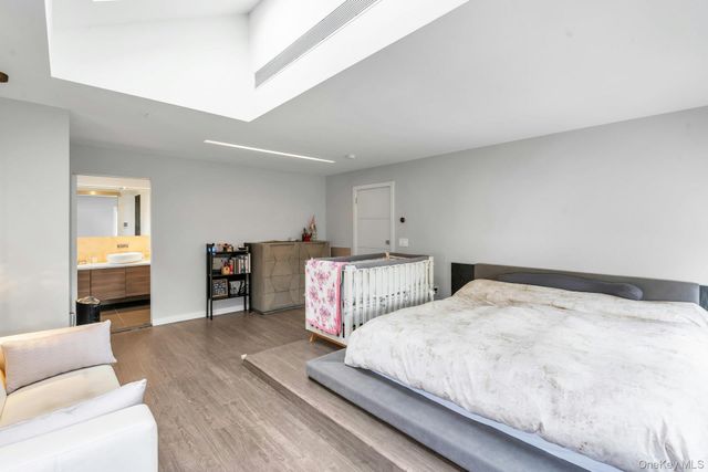 3 Maple Street, Glenwood Landing, NY 11547