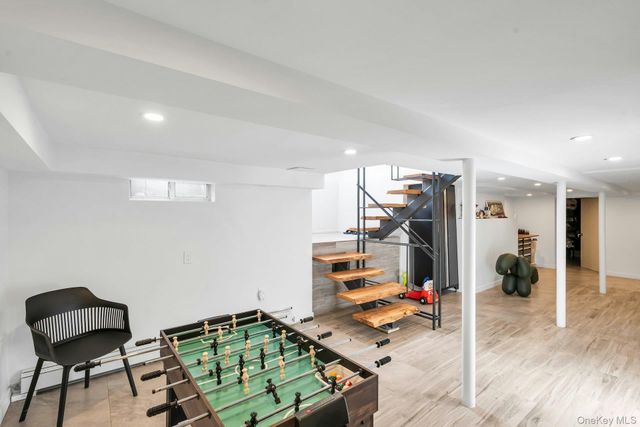 3 Maple Street, Glenwood Landing, NY 11547