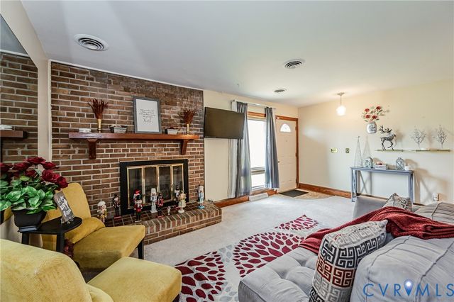 20413 Loyal Ave, Chesterfield, VA 23803