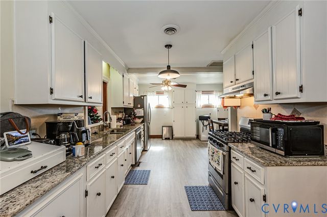 20413 Loyal Ave, Chesterfield, VA 23803