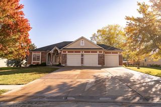 301 Leah Lane, Harrisonville, MO 64701