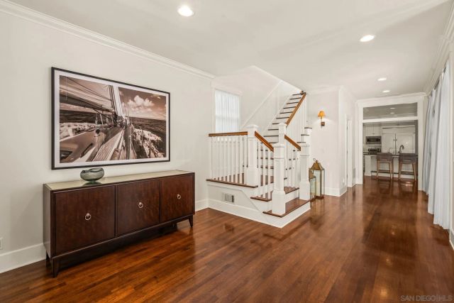 839 Pomona, Coronado, CA 92118
